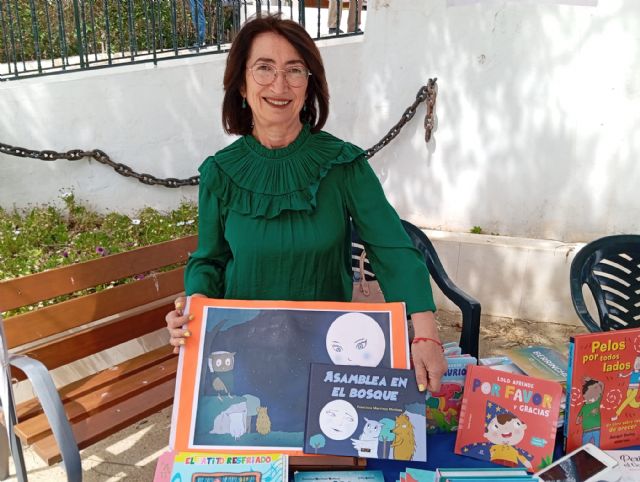 Las tradiciones del campo de Cartagena protagonizaron la `III Feria del Libro´ de Perín - 4, Foto 4