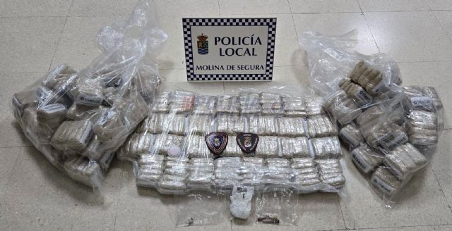 La Policía Local detiene a tres traficantes de droga cuando iban a estafar a una organización criminal - 1, Foto 1