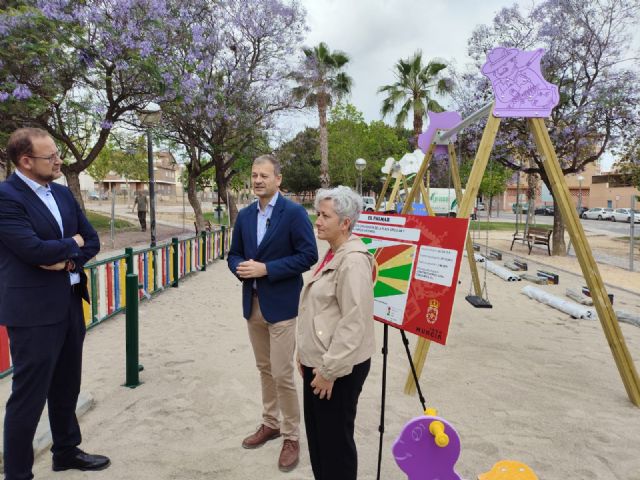 Los vecinos de El Palmar estrenan un renovado Parque Infantil, nuevo asfaltado, y mejoras en vías y calles con una inversión de 240.000 euros - 1, Foto 1