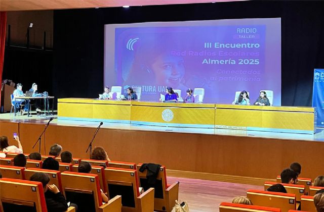 ¡Menos guerras y más radios escolares! - 1, Foto 1