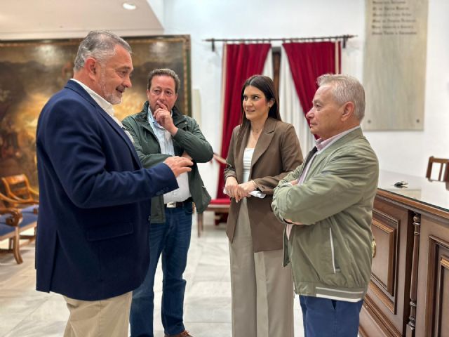 El Gobierno de Lorca mantiene su apuesta por la defensa del pequeño ganadero facilitando su adaptación a la legislación actual vigente - 2, Foto 2
