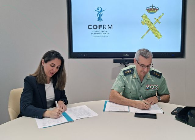 La Guardia Civil y el Colegio Oficial de Farmacéuticos de la Región de Murcia renuevan su procedimiento de colaboración para la seguridad y el bienestar de las personas mayores - 3, Foto 3