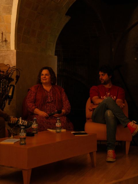 Aforo completo para el encuentro literario Hablemos de Literatura celebrado en el Museo del Vino de Bullas - 5, Foto 5