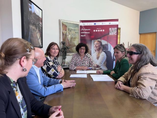 El Ayuntamiento de Puerto Lumbreras e Inserta Empleo mantienen su compromiso de colaboración para impulsar el empleo de personas con discapacidad - 2, Foto 2