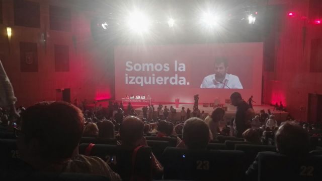 Asun Molina participó como delegada en un 39° Congreso del PSOE para liderar desde la izquierda el cambio en España - 1, Foto 1