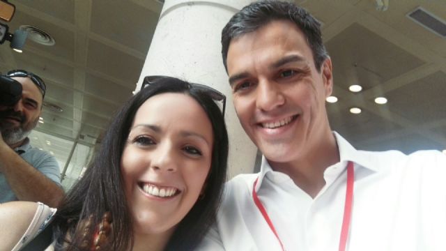 Asun Molina participó como delegada en un 39° Congreso del PSOE para liderar desde la izquierda el cambio en España - 3, Foto 3