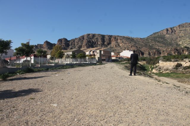 Inmediata licitacin de la obra, Foto 2