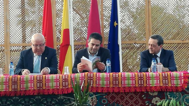 El presidente de la CROEM presentó el número 35 de la revista Cangilón, de la Asociación de Amigos del Museo de la Huerta de Alcantarilla - 2, Foto 2