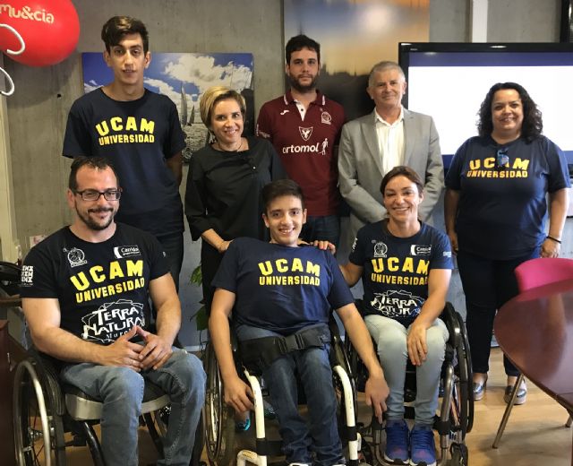 La consejera de Educación, Juventud y Deportes recibe a los jugadores del UCAM Murcia BSR - 1, Foto 1