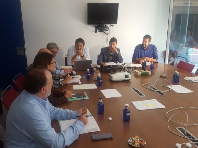 El SMS estima en 77 los profesionales necesarios para el pleno desarrollo de la Unidad de Crónicos Complejos del Rosell - 1, Foto 1