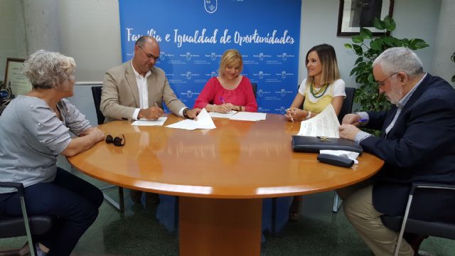Firmado un convenio de 132.000€ para la atención temprana a menores con problemas de desarrollo - 1, Foto 1