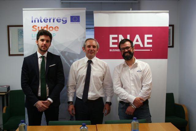 Dronica y Cella firman convenio con ENAE dentro del proyecto Links Up, Foto 1