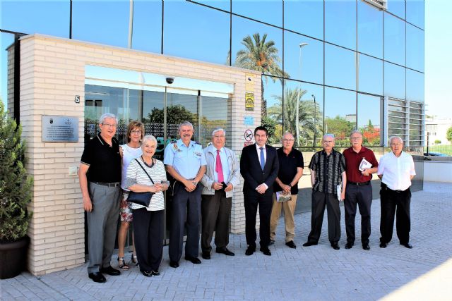 El alcalde de Alcantarilla, Joaquín Buendía, visita la sede regional en Murcia de la Asociación Española Contra el Cáncer - 1, Foto 1