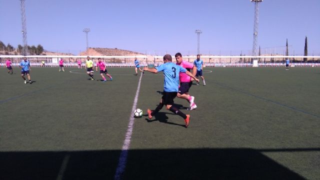 Los equipos MV y Bar Restaurante Ruta 340, finalistas de la Copa de Fútbol Enrique Ambit Palacios, Foto 6