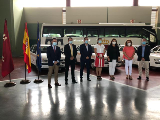 Las agrupaciones de voluntarios de Protección Civil de Albudeite, Lorquí, Aledo y Ojós contarán con nuevos vehículos cedidos por la Comunidad - 1, Foto 1