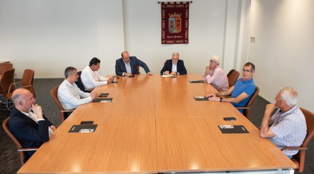 Torre Pacheco premia al UCAM Baloncesto Murcia, a Pablo González-Conejero y a los Bancos de alimentos regionales, entre otros, con sus Premios SIM 2024 - 2, Foto 2