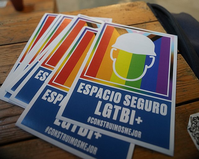 Estudio pionero sobre la realidad LGBTI+ en la construcción y reformas - 2, Foto 2