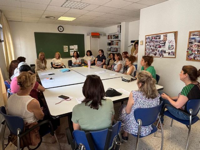 El programa 'Punto de Encuentro' concluye su orientación psicológica dirigida a mujeres murcianas - 1, Foto 1