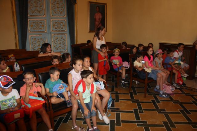 Los niños de la Escuela Municipal de Verano visitan el Ayuntamiento - 2, Foto 2