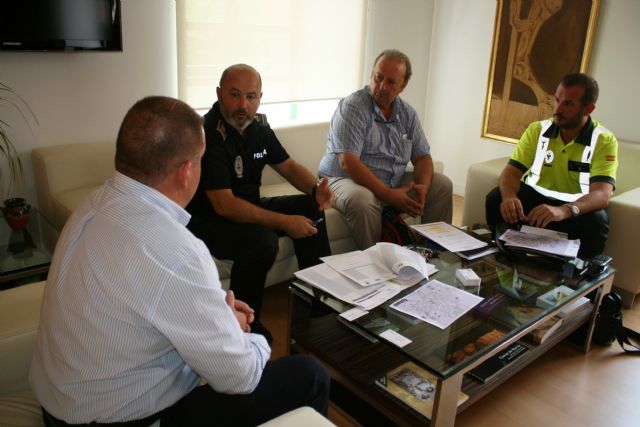 Town Hall and Unipublic meet to coordinate the security and emergency device on the occasion of the 10th stage of the Tour of Spain that will pass through Totana on 29 August, Foto 2