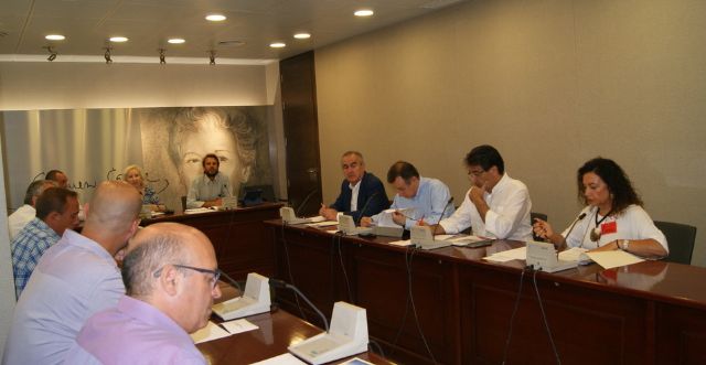 El PSOE traslada su apoyo a la plataforma Salvemos el Faro de Cabo de Palos en su defensa del uso público de esta infraestructura y en su oposición a que se privatice - 1, Foto 1