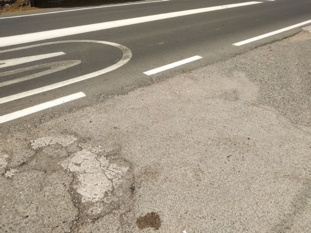 El PSOE exige que se construya de una vez por todas la acera entre Algezares y Santo Ángel para evitar posibles atropellos e incomodidades - 2, Foto 2