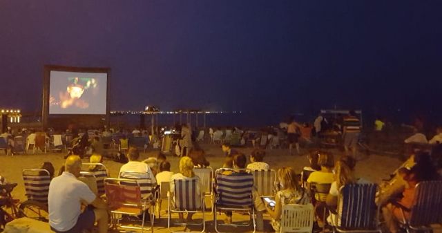 La playa de Villananitos se conviete en un cine de verano con la proyección de Big Fish - 1, Foto 1