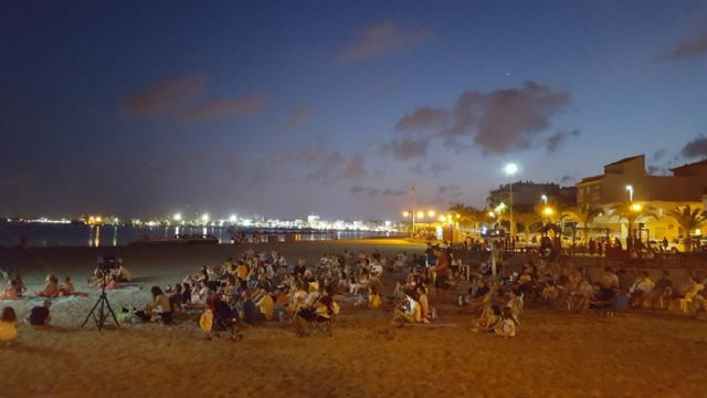 La playa de Villananitos se conviete en un cine de verano con la proyección de Big Fish - 2, Foto 2