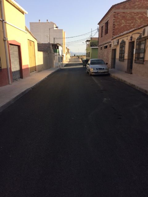 Finalizan las obras de renovación de las redes de abastecimiento y saneamiento en la calle Sucre, en el barrio de la Era Alta, Foto 7