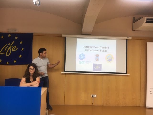 Bullas presenta su experiencia sobre Cambio Climático - 1, Foto 1