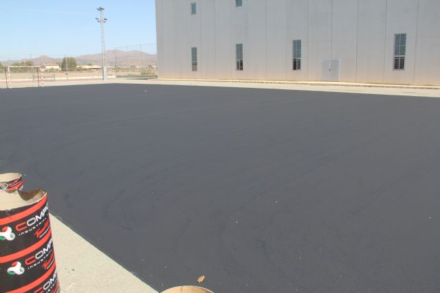 La pista polideportiva del CEIP Purísima Concepción renueva su acabado - 2, Foto 2