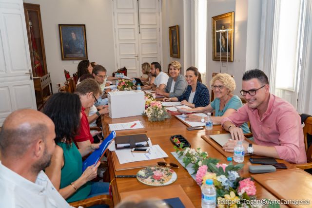 La Junta de Gobierno aprueba la modificación presupuestaria para reparar el aire acondicionado de la Biblioteca del Centro Cultural Ramón Alonso Luzzy - 1, Foto 1