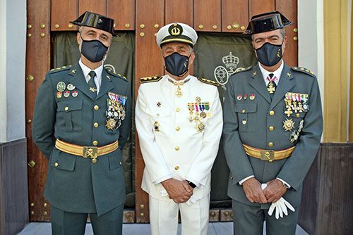 La Comandancia Naval de Sevilla celebró la misa del Carmen en la capilla de los marineros en Triana - 4, Foto 4