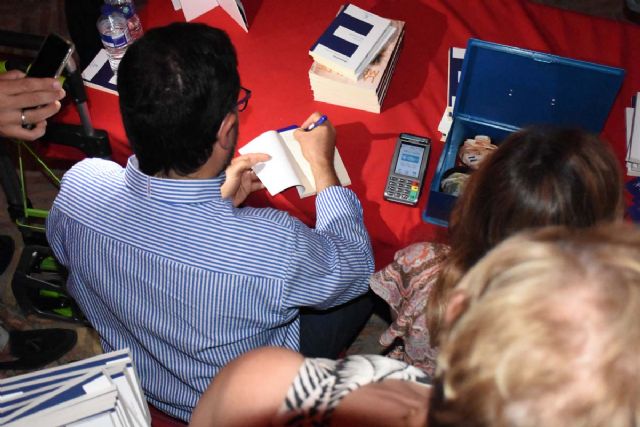 El autor Calasparreño, Fulgencio Caballero, presenta su nueva obra de relatos cortos Obsesiones - 1, Foto 1