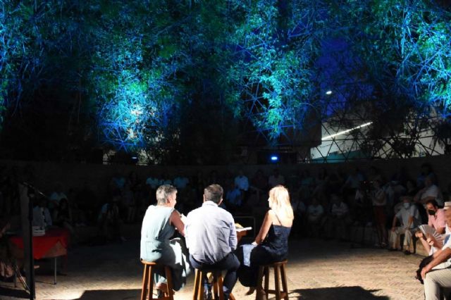 El autor Calasparreño, Fulgencio Caballero, presenta su nueva obra de relatos cortos Obsesiones - 3, Foto 3