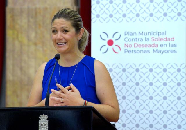 Murcia celebra el I Foro de la Soledad que marcará el camino del futuro Plan Municipal contra la soledad y el aislamiento - 3, Foto 3