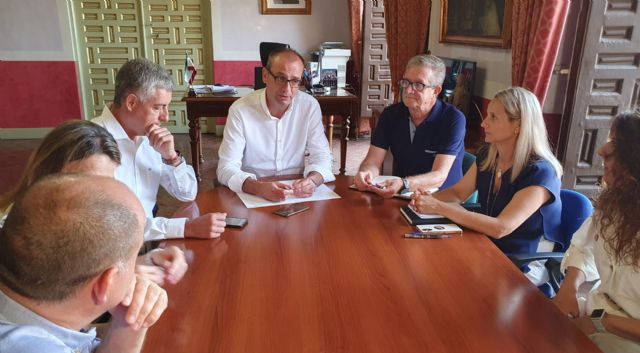 Víctor se reúne con los directores de los colegios de Cehegín - 2, Foto 2