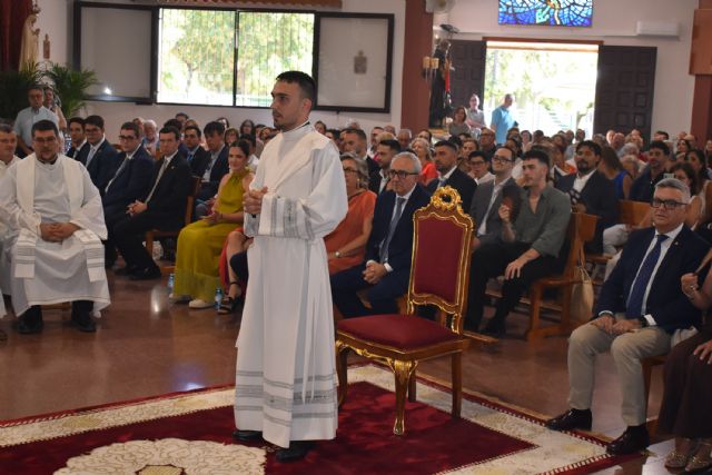 El obispo Lorca Planes ordena como sacerdote al torreño Enrique Belda - 2, Foto 2