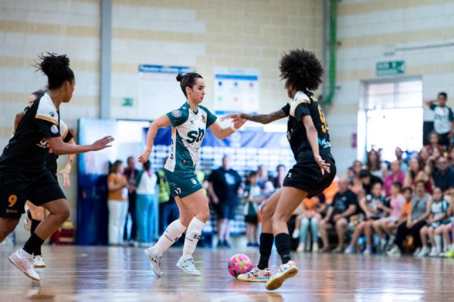Laura Fernández seguirá defendiendo la camiseta del STV Roldán en la temporada 2026/27 - 2, Foto 2
