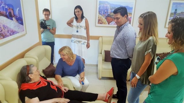 Familia amplía en 520 plazas la oferta para personas mayores en los centros de la Región - 1, Foto 1