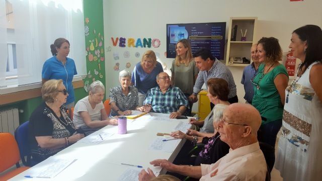 Familia amplía en 520 plazas la oferta para personas mayores en los centros de la Región - 2, Foto 2