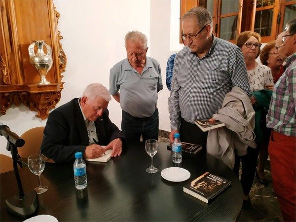 El Museo de la Música acoge este viernes la presentación del libro de Ignacio Ramos ´El hombre de la penicilina y otros relatos´ - 1, Foto 1
