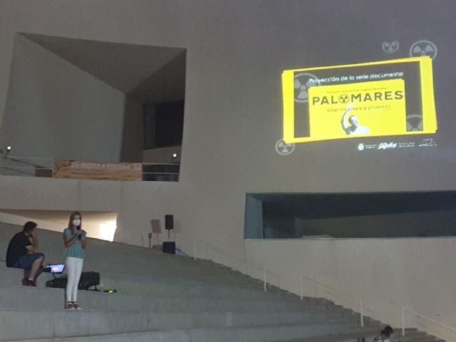 Gran acogida de la proyección de la serie documental Palomares. Días de playa y plutonio - 2, Foto 2