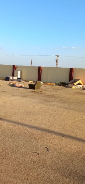 Caridad Rubio: Exigimos la limpieza inmediata del recinto ferial de El Albujón para evitar un problema sanitario - 1, Foto 1