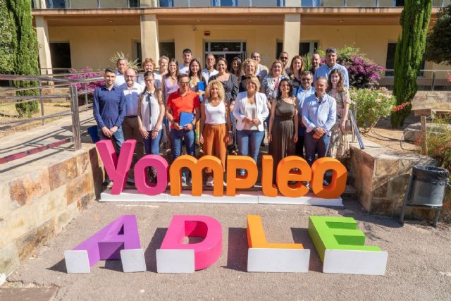 Siete personas al día encuentran un empleo en el último año en Cartagena - 1, Foto 1