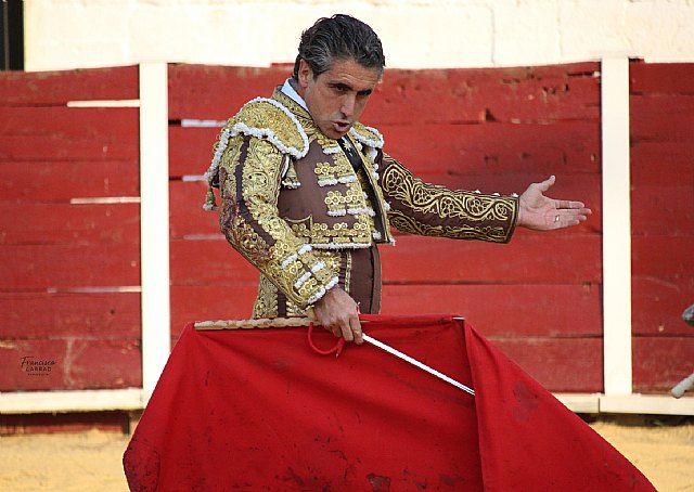 Emilio Serna, el matador que este 2025 de momento solo ha lidiado toros portugueses: encierro histórico en Murcia - 1, Foto 1