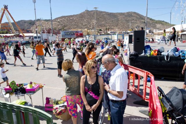 Una jornada de Zumba solidaria llevó al campamento el deporte y el ocio para las personas con discapacidad - 4, Foto 4
