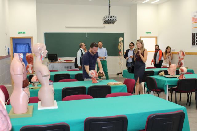 Agentes educativos internacionales visitan el Campus de la UCAM en Cartagena para incorporar a más alumnos - 1, Foto 1