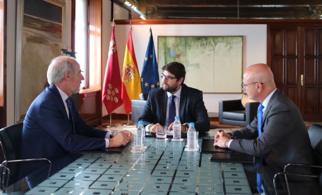 Fernando López Miras se reúne con los presidentes de los consejos sociales de las universidades públicas de la Región - 3, Foto 3