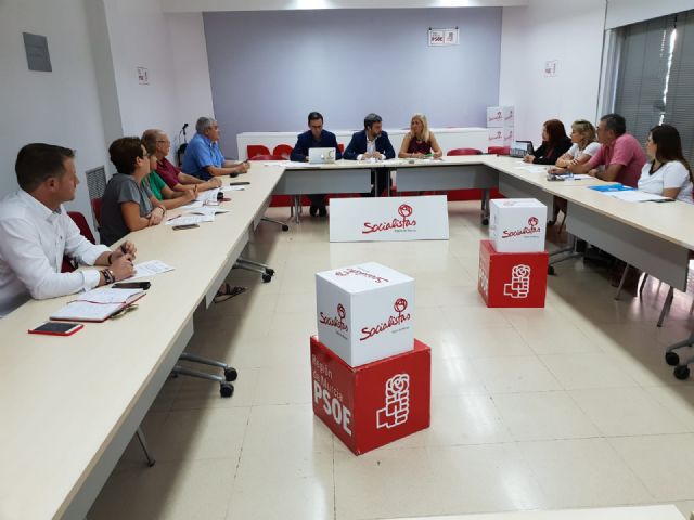 Los sindicatos de Función Pública apoyan la Proposición de Ley del PSOE para la ampliación de los permisos de paternidad y maternidad - 1, Foto 1